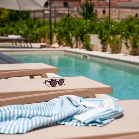 Echo Villa- Istra- Pool Jacuzzi- Bbq- Haustierfreundlich By Interhome Holiday home Segotici