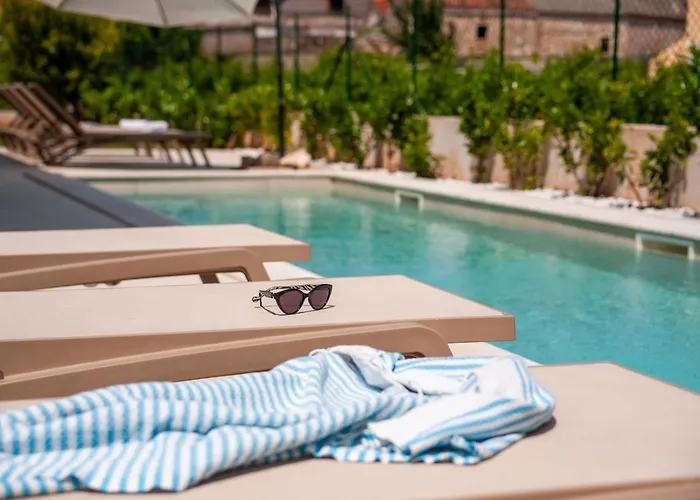 Echo Villa- Istra- Pool Jacuzzi- Bbq- Haustierfreundlich By Interhome Holiday home Segotici